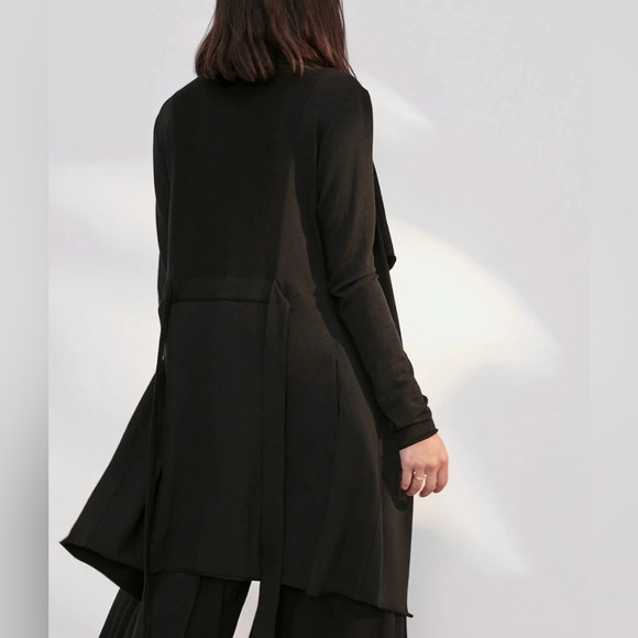 Lunya The Short Robe - Picture 3 of 8